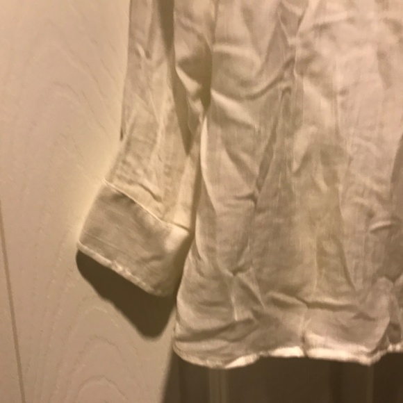 Express White Blouse Unquiet Fabric with Tags Button-down - Picture 3 of 10